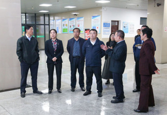 安徽省科技厅副厅长陈龙胜来校调研